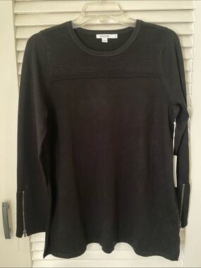 Chico's Black Ribbed Yoke Crew Neck Sweater